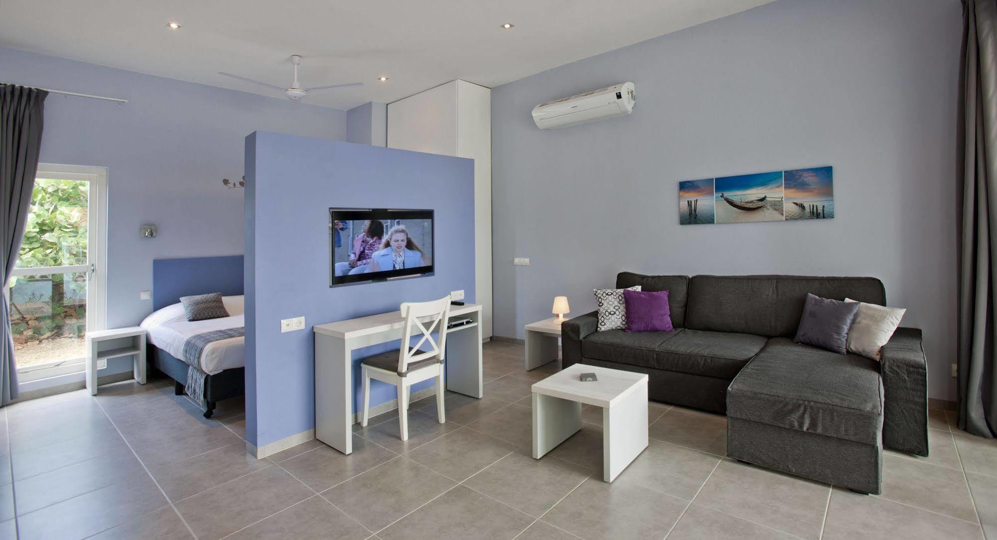 Blue Bay Lodges Curacao 外观 照片