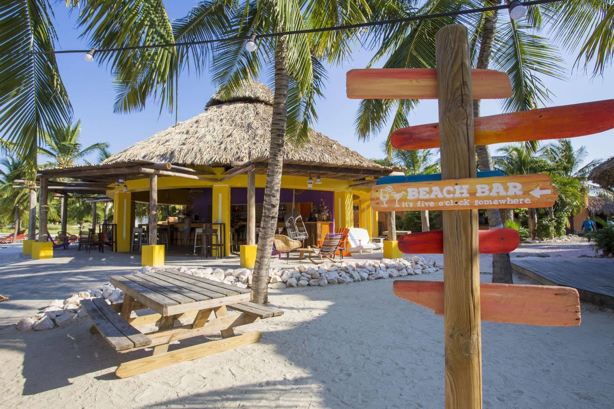 Blue Bay Lodges Curacao 外观 照片